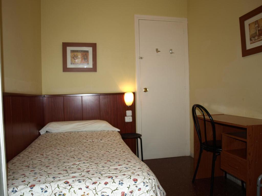Hostal Bejar Barselona Dış mekan fotoğraf
